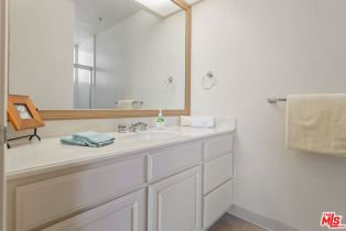 Condominium, 2102 Century Park ln, Westwood, CA 90067 - 17