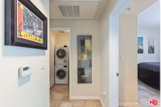 Condominium, 250 First st, Burbank, CA 91502 - 12