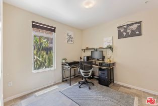 Condominium, 250 First st, Burbank, CA 91502 - 17