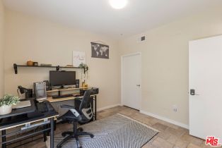 Condominium, 250 First st, Burbank, CA 91502 - 18