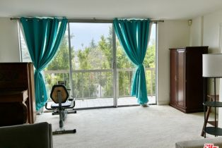 , 10747 Wilshire blvd, Westwood, CA 90024 - 5