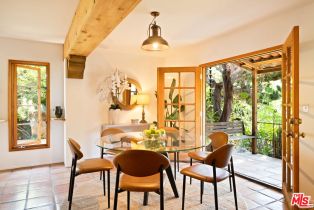 Single Family Residence, 615 4th st, Santa Monica, CA 90402 - 5