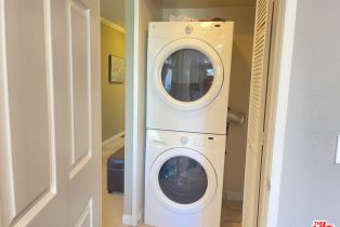 , 21550 Burbank blvd, Woodland Hills, CA 91367 - 10