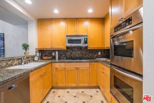 Condominium, 5625 Crescent Park, Playa Vista, CA 90094 - 6