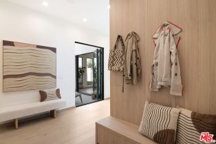 Single Family Residence, 22616 Hatteras st, Woodland Hills, CA 91367 - 2