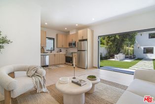 Single Family Residence, 22616 Hatteras st, Woodland Hills, CA 91367 - 33