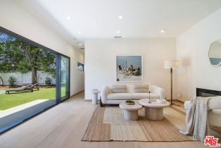 Single Family Residence, 22616 Hatteras st, Woodland Hills, CA 91367 - 32