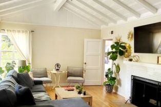 , 4733 San Feliciano dr, Woodland Hills, CA 91364 - 3