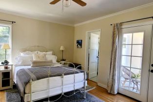 , 4733 San Feliciano dr, Woodland Hills, CA 91364 - 9