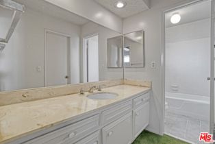 Single Family Residence, 5116 Lindblade dr, Culver City, CA 90230 - 16