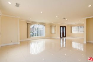 Single Family Residence, 4937 Hesperia ave, Encino, CA 91316 - 3