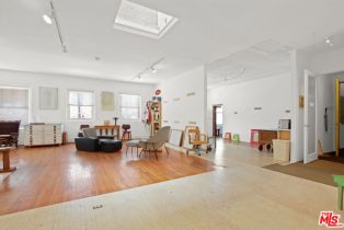 Single Family Residence, 1802 Pacific ave, Venice, CA 90291 - 6