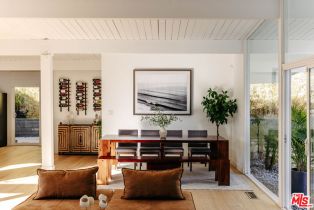 , 12610 Jimeno ave, Granada Hills, CA 91344 - 7