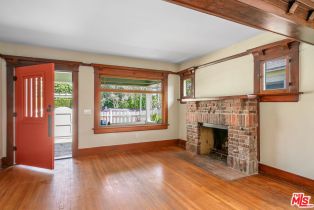 Single Family Residence, 839 Milwood ave, Venice, CA 90291 - 4