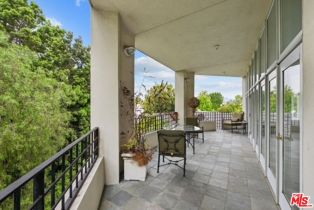 , 10351 Wilshire blvd, Westwood, CA 90024 - 3