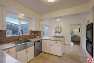 Single Family Residence, 4990 Llano dr, Woodland Hills, CA 91364 - 11