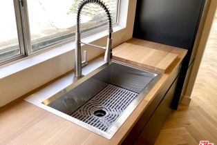 Condominium, 2237 Bentley ave, Westwood, CA 90064 - 64