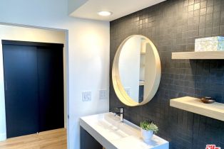 Condominium, 2237 Bentley ave, Westwood, CA 90064 - 52