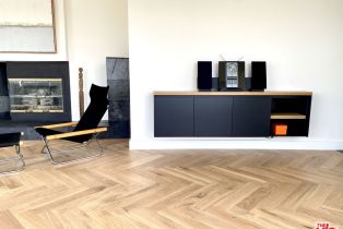 Condominium, 2237 Bentley ave, Westwood, CA 90064 - 13