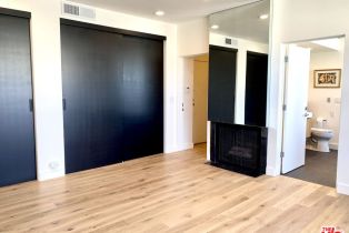 Condominium, 2237 Bentley ave, Westwood, CA 90064 - 49