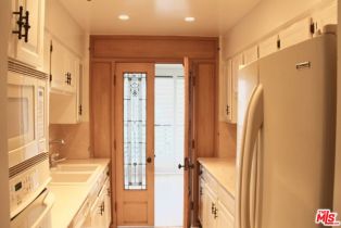 Condominium, 10790 Wilshire blvd, Westwood, CA 90024 - 4