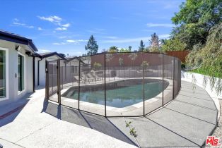 , 5715 Oso ave, Woodland Hills, CA 91367 - 37