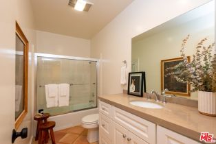 Townhouse, 17098 Palisades cir, Pacific Palisades, CA 90272 - 16