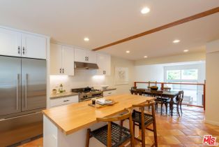Townhouse, 17098 Palisades cir, Pacific Palisades, CA 90272 - 9