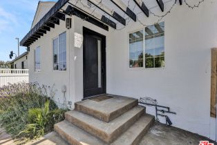 Single Family Residence, 6036 Lindley ave, Encino, CA 91316 - 4