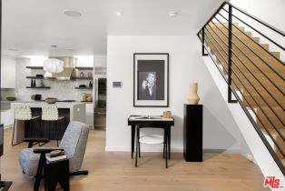 , 1821 Penmar ave, Venice, CA 90291 - 3