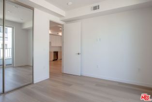 , 4406 Fulton st, Sherman Oaks, CA 91423 - 24