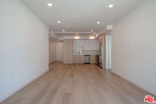 , 4406 Fulton st, Sherman Oaks, CA 91423 - 7