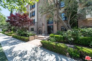 , 12026 Hoffman st, Studio City, CA 91604 - 2