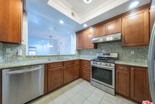 , 12026 Hoffman st, Studio City, CA 91604 - 8