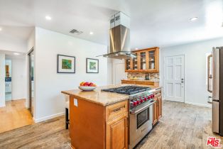 , 17001 Bollinger dr, Pacific Palisades, CA 90272 - 9