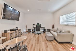 , 21905 Viscanio rd, Woodland Hills, CA 91364 - 15