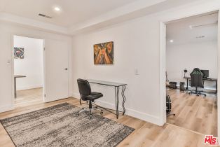 , 21905 Viscanio rd, Woodland Hills, CA 91364 - 13