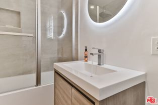 , 21905 Viscanio rd, Woodland Hills, CA 91364 - 27