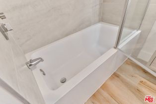 , 21905 Viscanio rd, Woodland Hills, CA 91364 - 29