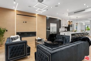 , 10519 Louisiana ave, Westwood, CA 90025 - 8