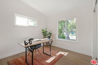 Single Family Residence, 22946 Brenford st, Woodland Hills, CA 91364 - 41