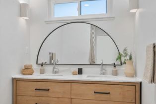 Single Family Residence, 22946 Brenford st, Woodland Hills, CA 91364 - 48