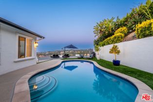 Single Family Residence, 14652 Deervale pl, Sherman Oaks, CA 91403 - 34