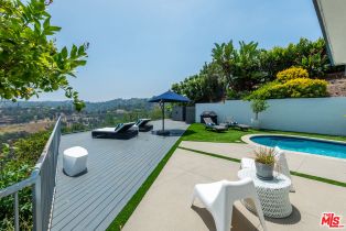 Single Family Residence, 14652 Deervale pl, Sherman Oaks, CA 91403 - 31