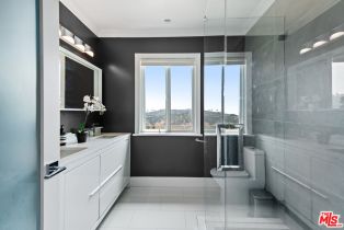 Single Family Residence, 14652 Deervale pl, Sherman Oaks, CA 91403 - 16