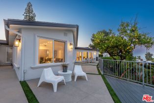 Single Family Residence, 14652 Deervale pl, Sherman Oaks, CA 91403 - 42