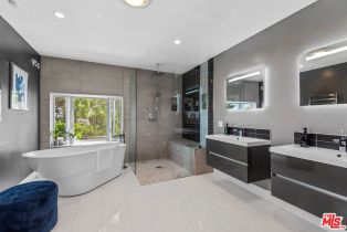 Single Family Residence, 14652 Deervale pl, Sherman Oaks, CA 91403 - 23