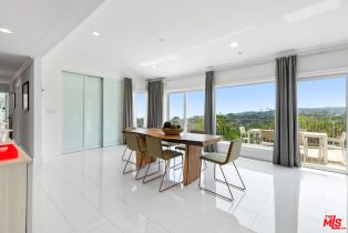 Single Family Residence, 14652 Deervale pl, Sherman Oaks, CA 91403 - 10