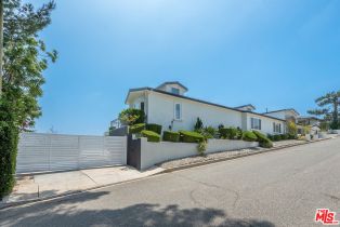 Single Family Residence, 14652 Deervale pl, Sherman Oaks, CA 91403 - 47