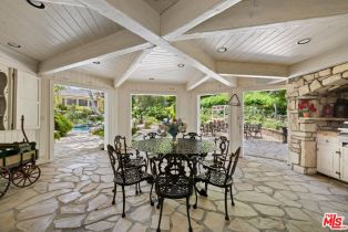 Single Family Residence, 4535 Vanalden ave, Tarzana, CA 91356 - 21